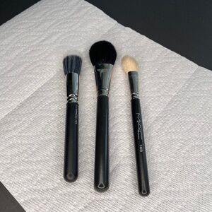 MAC Makeup Brushes